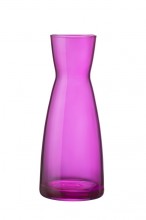 Garrafa Bormioli Rocco, uma garrafa Italiana, que pode ter vários usos, desde garrafa de água a vaso de planta e flores